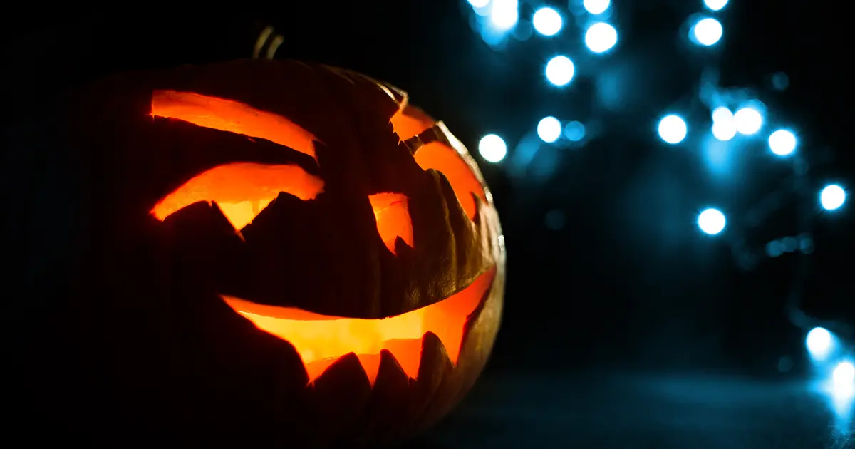Halloween Lighting by Trimlight